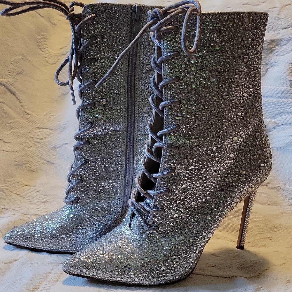Steve Madden Glittering Silver Heeled Boots